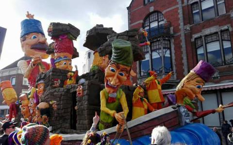 c.v Simpel 4e in de Kielegatse optocht!